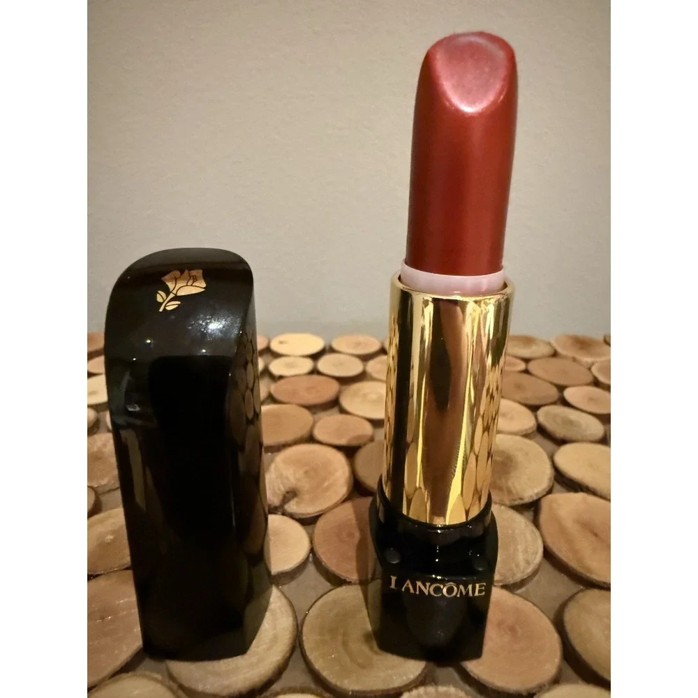 Lancome Rouge Radiance Lipstick W SPF‎ HTF Full Size, Damage On Back